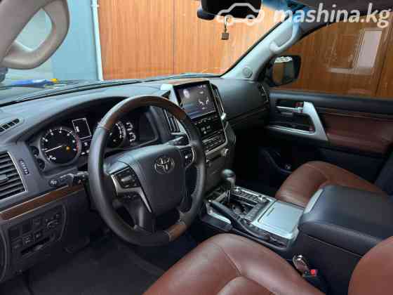Toyota Land Cruiser 200 Series Рестайлинг 2 4.6, 2016 Bishkek