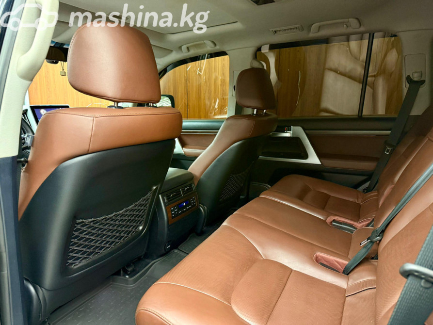 Toyota Land Cruiser 200 Series Рестайлинг 2 4.6, 2016 Bishkek - photo 4