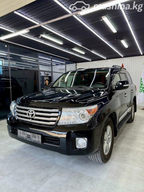 Toyota Land Cruiser 200 Series Рестайлинг 1 4.5, 2013 Bishkek - photo 1