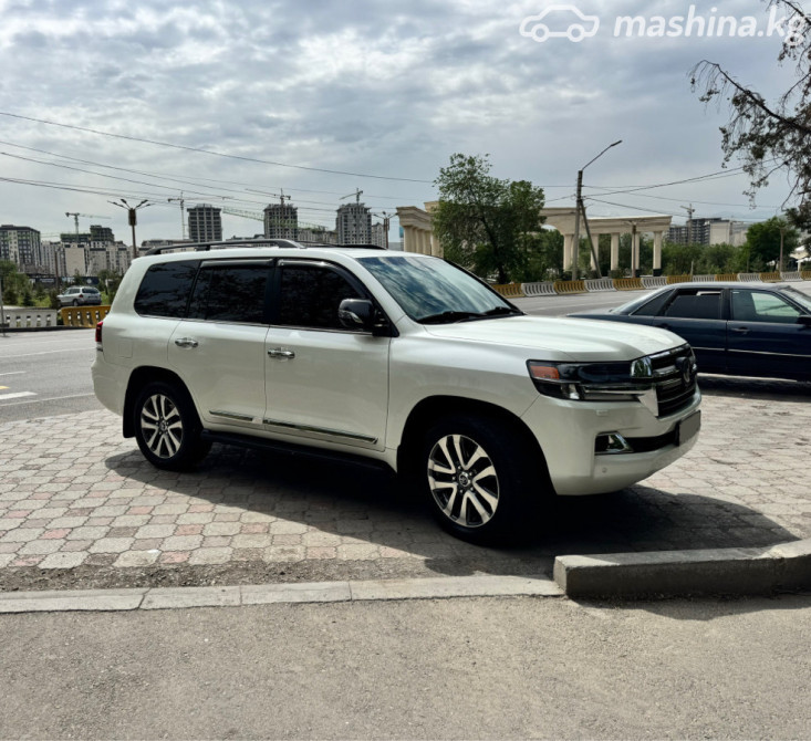 Toyota Land Cruiser 200 Series Рестайлинг 2 5.7, 2018 Bishkek - photo 4