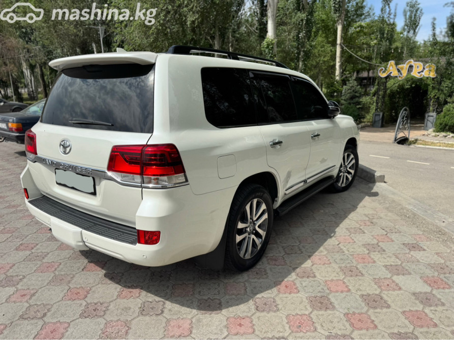 Toyota Land Cruiser 200 Series Рестайлинг 2 5.7, 2018 Bishkek - photo 5