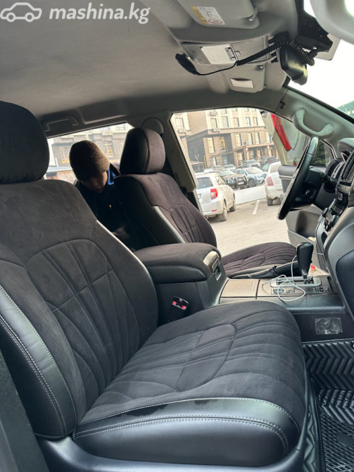 Toyota Land Cruiser 200 Series Рестайлинг 1 4.6, 2014 Bishkek - photo 3