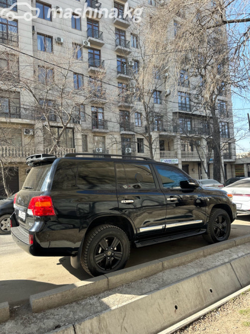 Toyota Land Cruiser 200 Series Рестайлинг 1 4.6, 2014 Bishkek - photo 5