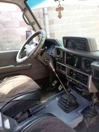 Toyota Land Cruiser 70 Series 2.5, 1991 Bishkek