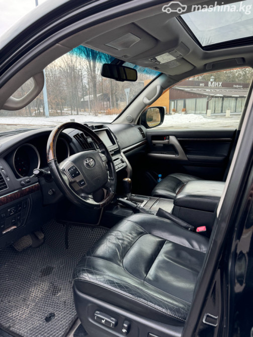 Toyota Land Cruiser 200 Series 4.5, 2011 Bishkek - photo 10