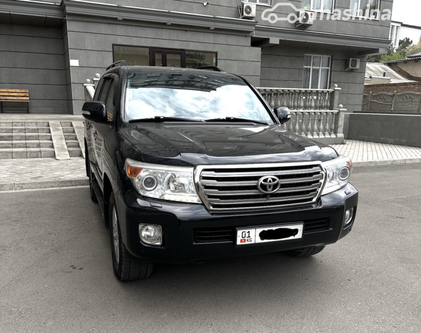 Toyota Land Cruiser 200 Series Рестайлинг 1 4.6, 2012 Bishkek - photo 1