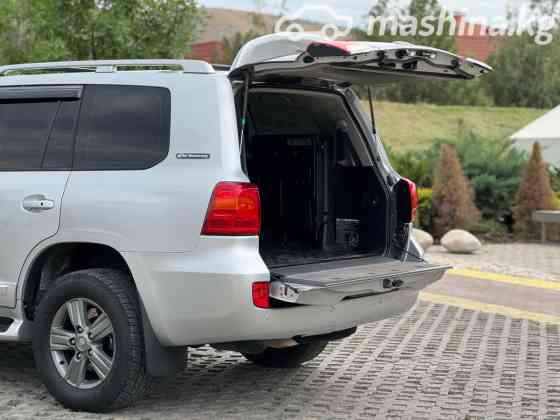Toyota Land Cruiser 200 Series 4.6, 2011 Bishkek