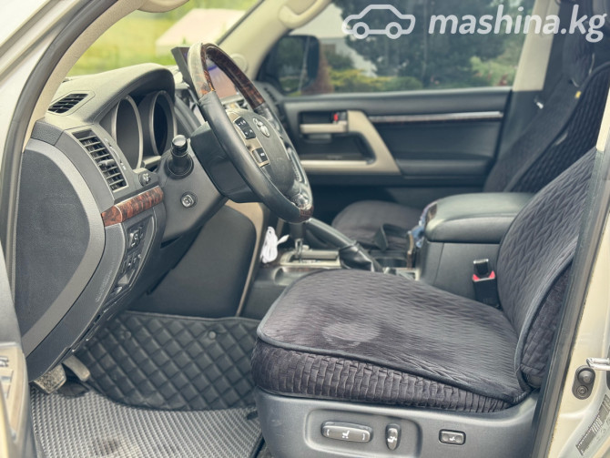 Toyota Land Cruiser 200 Series 4.6, 2011 Bishkek - photo 9