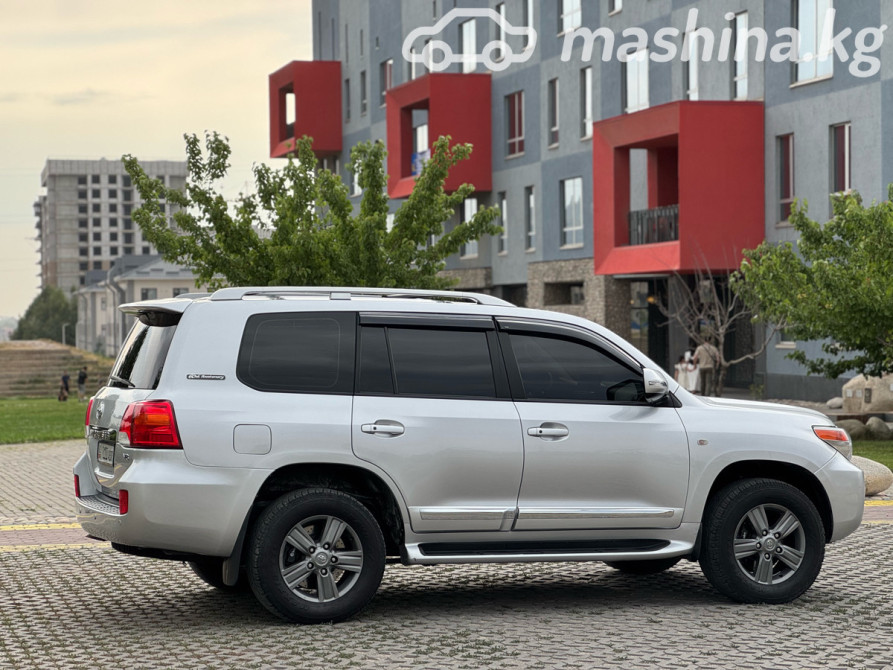 Toyota Land Cruiser 200 Series 4.6, 2011 Bishkek - photo 5