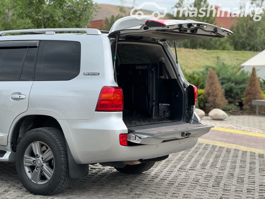 Toyota Land Cruiser 200 Series 4.6, 2011 Bishkek - photo 6