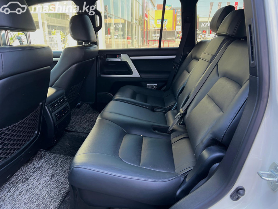 Toyota Land Cruiser 200 Series Рестайлинг 2 4.6, 2020 Bishkek - photo 10