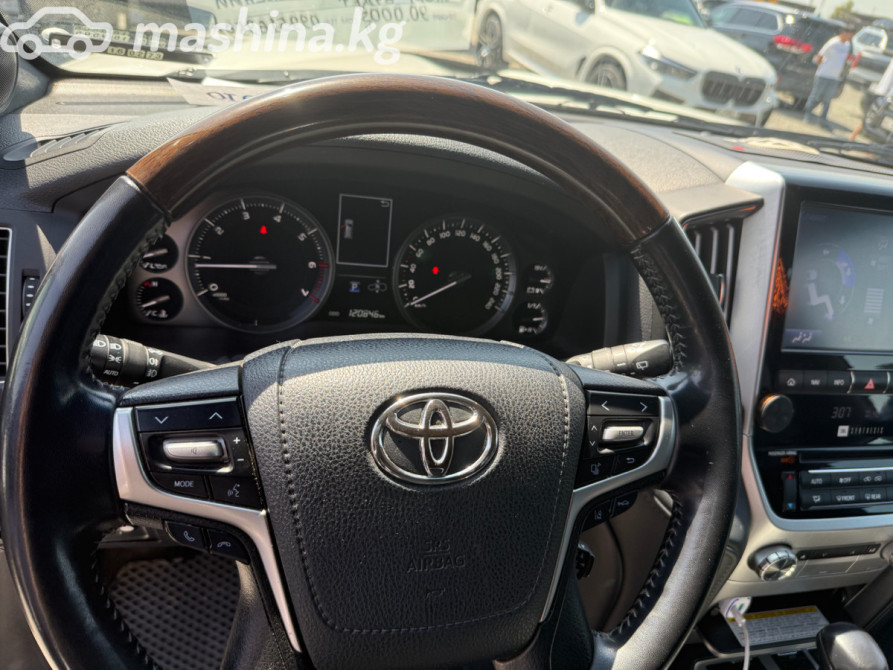 Toyota Land Cruiser 200 Series Рестайлинг 2 4.6, 2019 Bishkek - photo 8