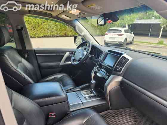 Toyota Land Cruiser 200 Series Рестайлинг 1 4.6, 2013 Bishkek
