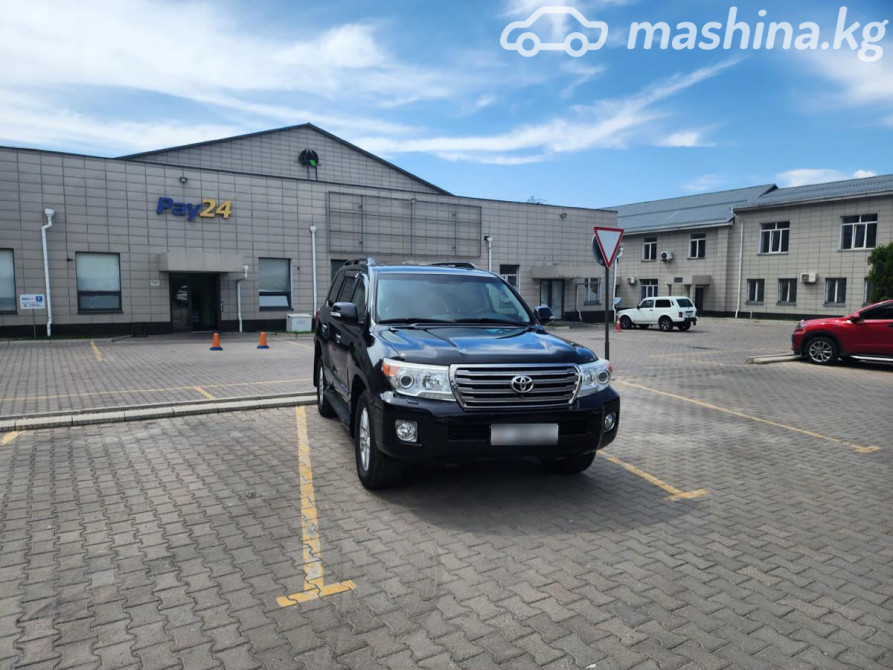 Toyota Land Cruiser 200 Series Рестайлинг 1 4.6, 2013 Bishkek - photo 1