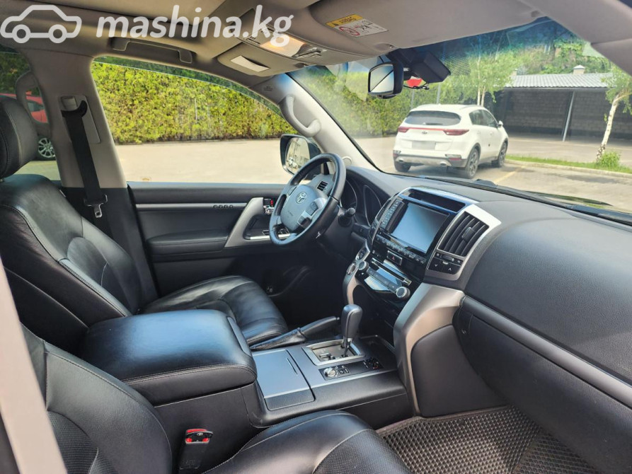 Toyota Land Cruiser 200 Series Рестайлинг 1 4.6, 2013 Bishkek - photo 4