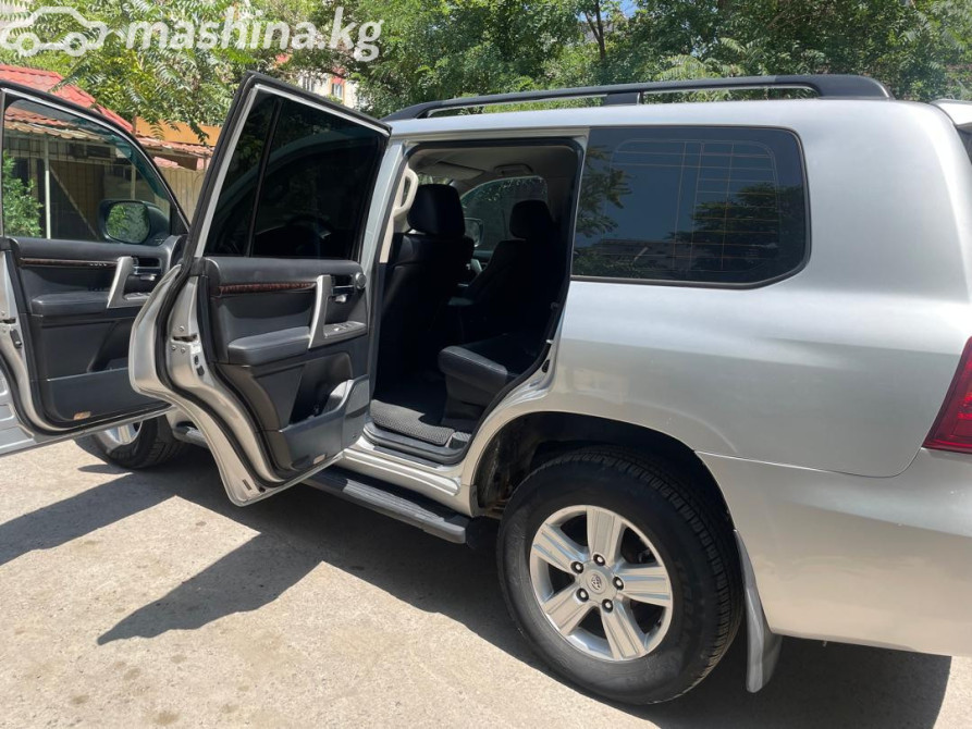 Toyota Land Cruiser 200 Series 4.6, 2012 Bishkek - photo 5