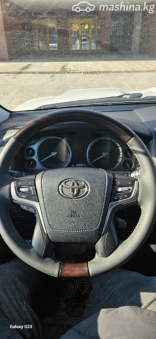 Toyota Land Cruiser 200 Series Рестайлинг 2 4.6, 2016 Bishkek - photo 4