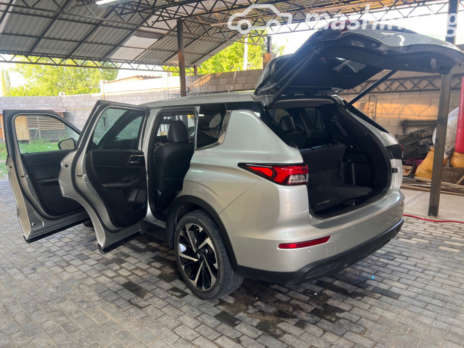 Mitsubishi Outlander IV 2.5, 2022 Бишкек - сүрөт 10