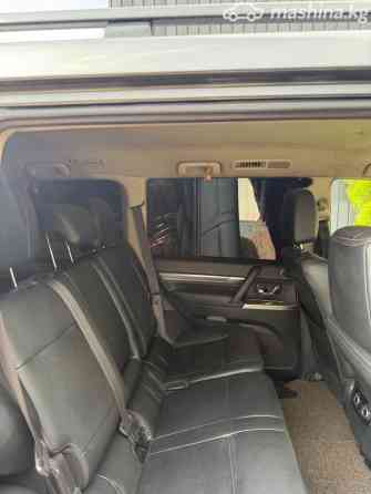 Mitsubishi Pajero IV Рестайлинг 2 3.8, 2019 Bishkek