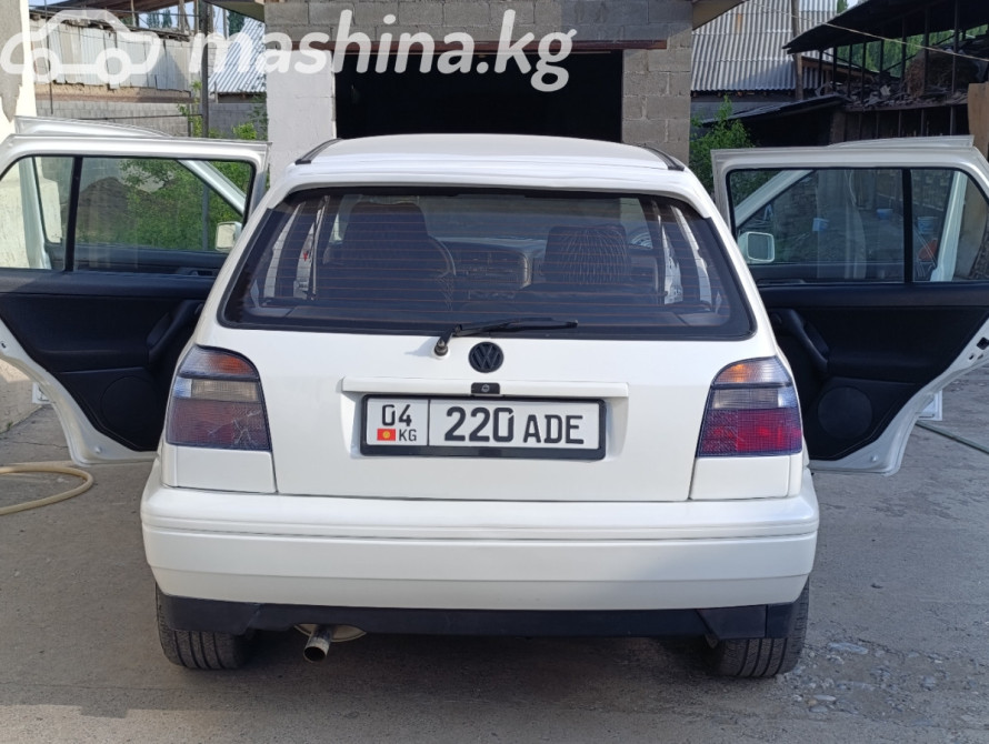 Volkswagen Golf III 1.8, 1995 Bishkek - photo 6