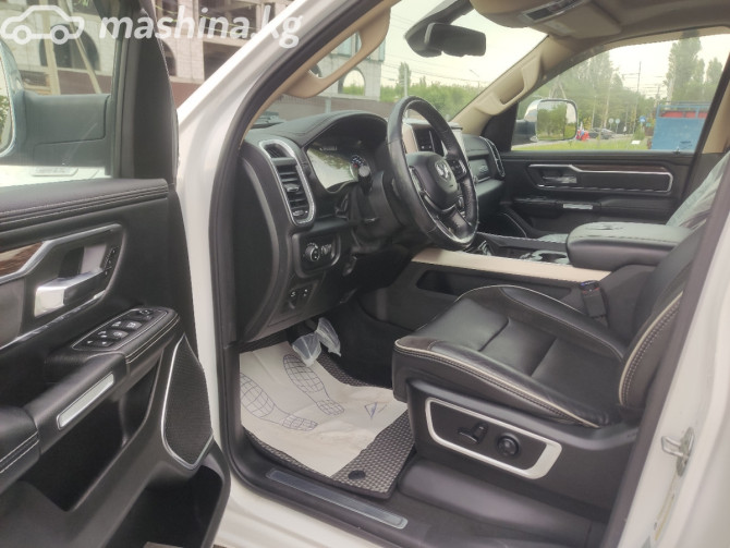 RAM 1500 V Quad Cab 5.7, 2019 Bishkek - photo 6
