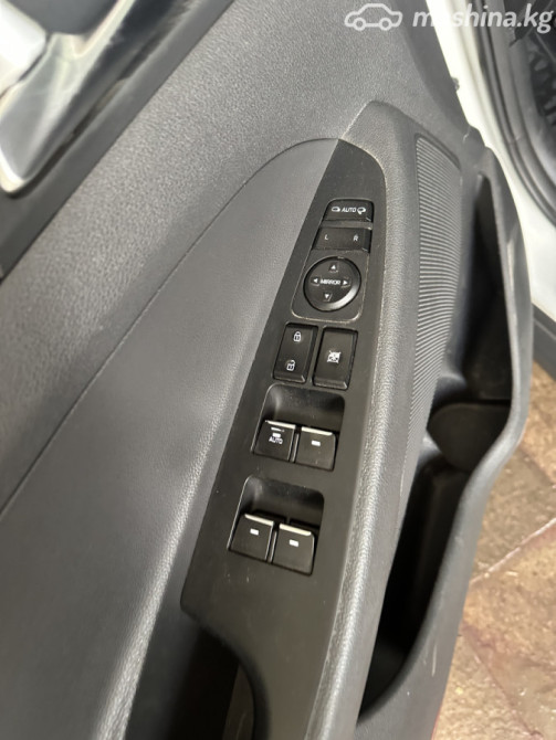 Hyundai Tucson III Рестайлинг 2.0, 2019 Bishkek - photo 10