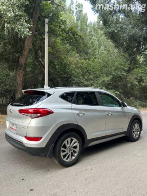 Hyundai Tucson III 2.0, 2018 Bishkek - photo 8