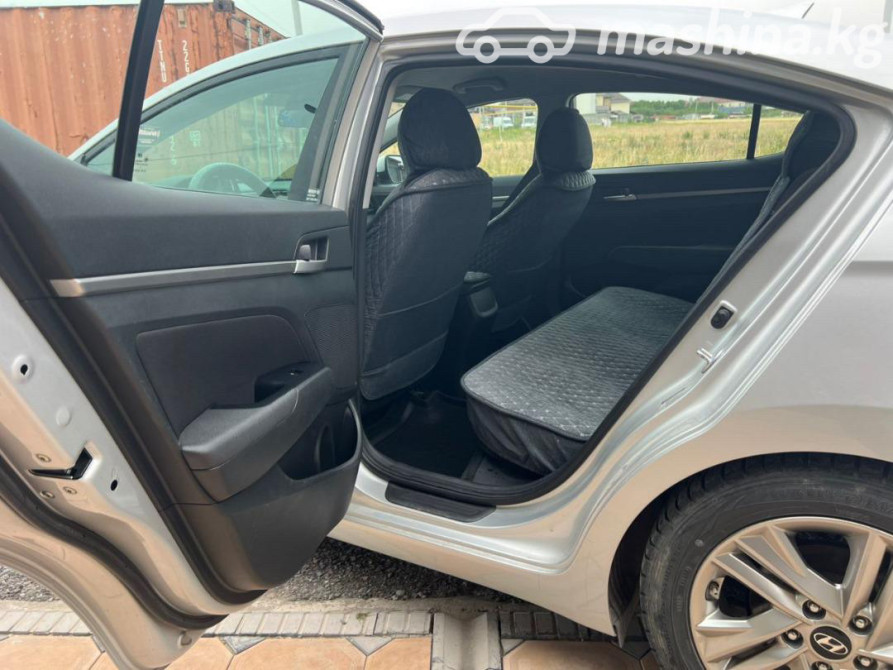 Hyundai Elantra VI (AD) Рестайлинг 2.0, 2018 Bishkek - photo 6