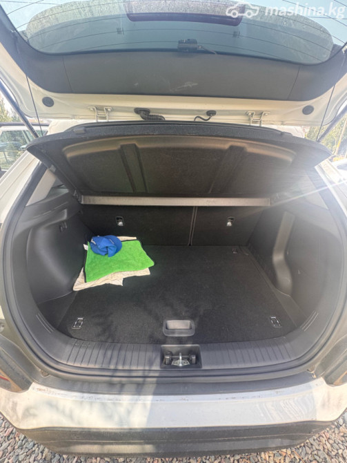 Hyundai Kona I 1.6, 2019 Бишкек - сүрөт 10