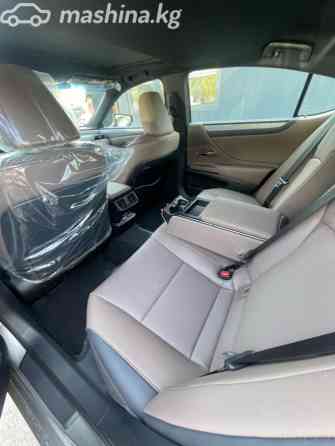 Lexus ES VII Рестайлинг 2 200 2.0, 2025 Bishkek
