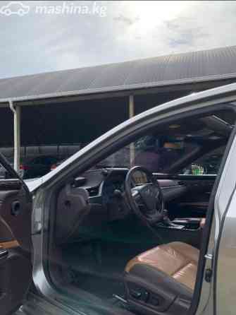 Lexus ES VII 300h 2.5, 2020 Bishkek