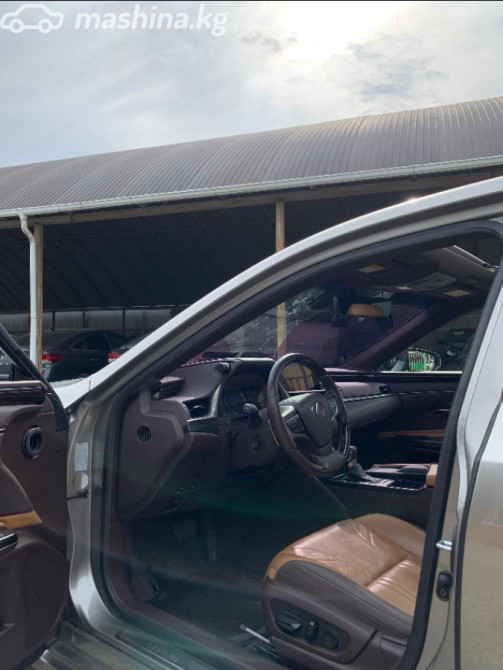 Lexus ES VII 300h 2.5, 2020 Bishkek - photo 6