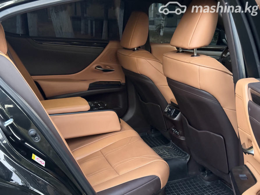 Lexus ES VII 300h 2.5, 2018 Бишкек - изображение 6