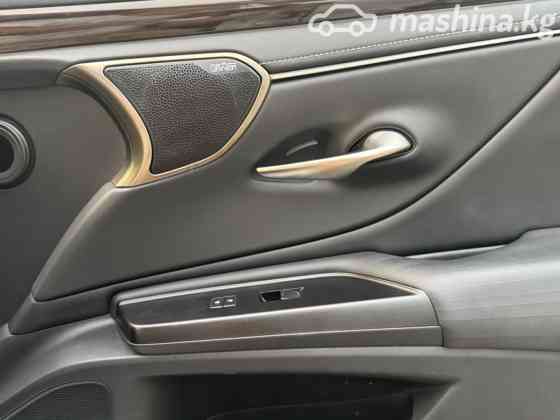Lexus ES VII 300h 2.5, 2019 Bishkek
