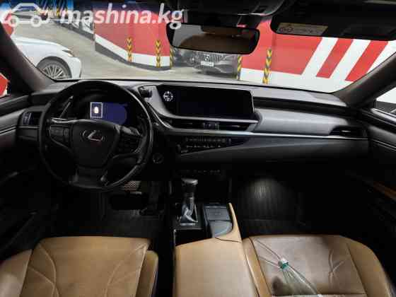 Lexus ES VI Рестайлинг 300h 2.5, 2016 Bishkek