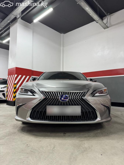 Lexus ES VI Рестайлинг 300h 2.5, 2016 Бишкек - изображение 1