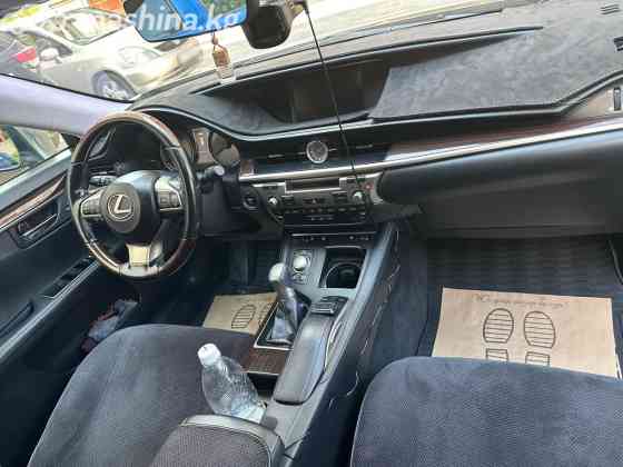 Lexus ES VI Рестайлинг 300h 2.5, 2016 Bishkek