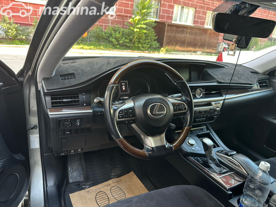 Lexus ES VI Рестайлинг 300h 2.5, 2016 Bishkek - photo 7