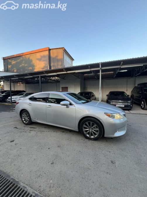 Lexus ES VI 300h 2.5, 2013 Бишкек - изображение 3