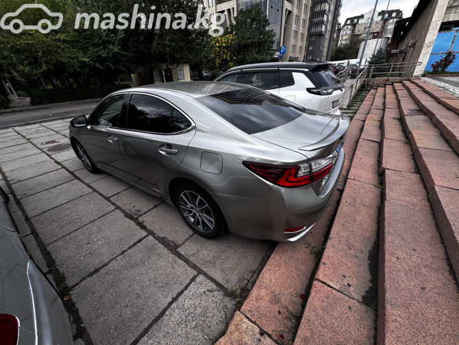 Lexus ES VI Рестайлинг 300h 2.5, 2016 Bishkek - photo 2