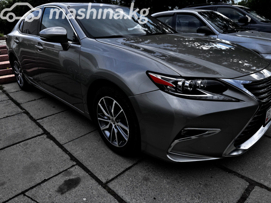 Lexus ES VI Рестайлинг 300h 2.5, 2016 Бишкек - изображение 4