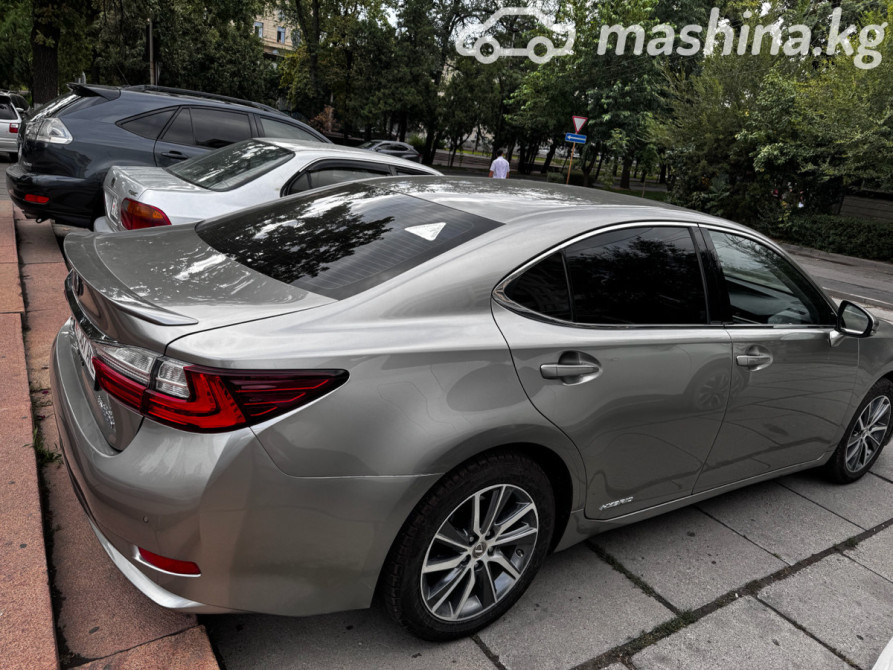 Lexus ES VI Рестайлинг 300h 2.5, 2016 Бишкек - изображение 7