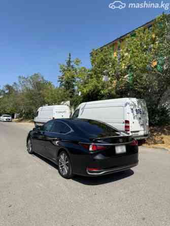 Lexus ES VII 300h 2.5, 2019 Bishkek