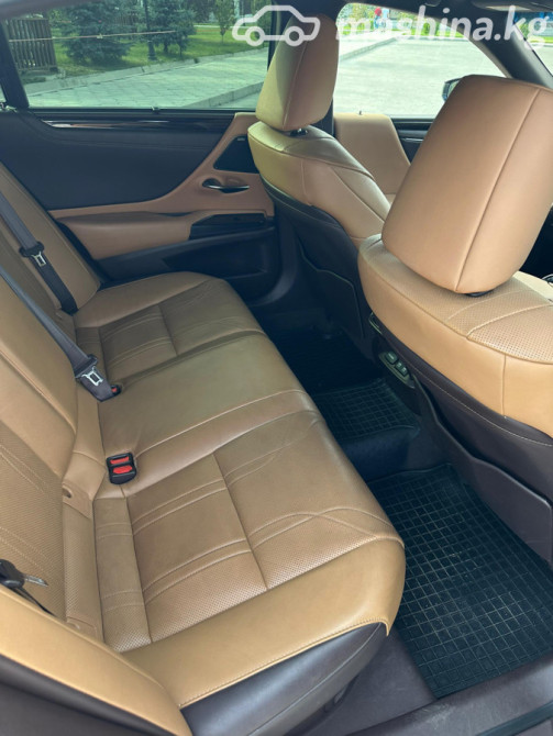 Lexus ES VII 300h 2.5, 2019 Бишкек - изображение 7