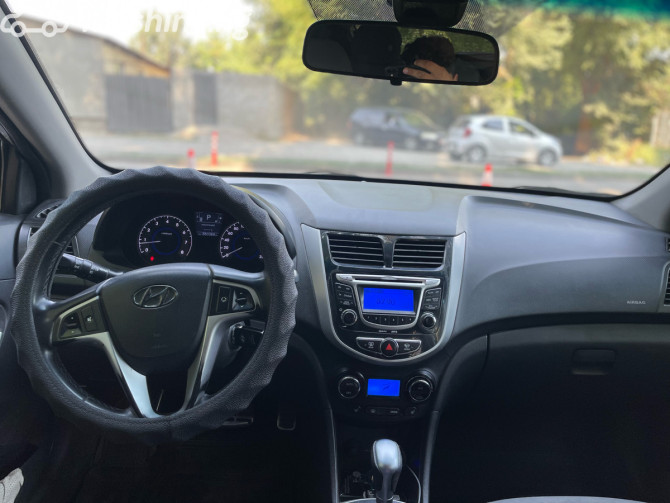 Hyundai Solaris I 1.6, 2012 Бишкек - сүрөт 9
