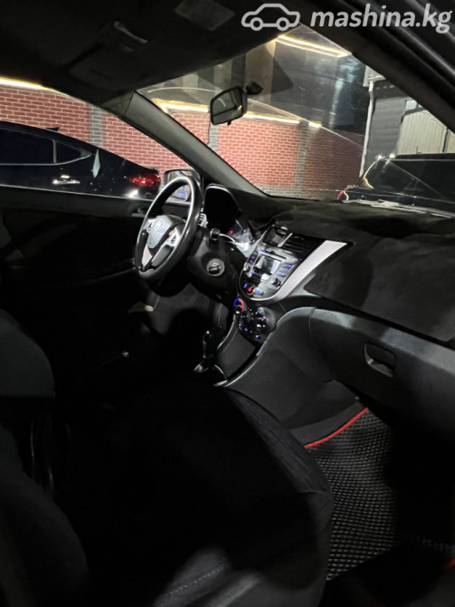 Hyundai Solaris I Рестайлинг 1.6, 2015 Бишкек - сүрөт 8