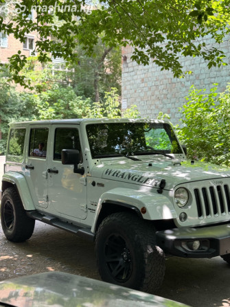 Jeep Wrangler III (JK) 3.6, 2017 Bishkek - photo 4
