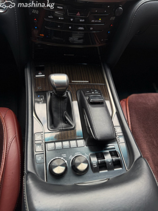 Lexus LX III Рестайлинг 2 570 5.7, 2016 Бишкек - сүрөт 7