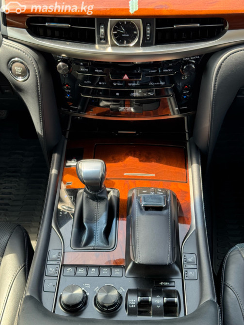 Lexus LX III Рестайлинг 2 570 5.7, 2017 Bishkek - photo 8
