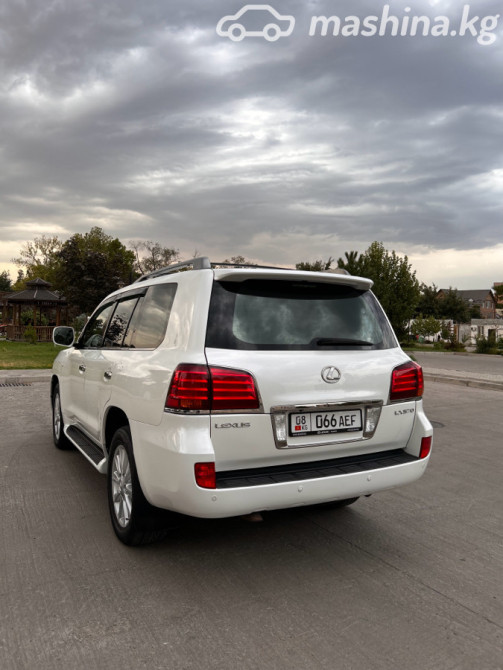 Lexus LX III 570 5.7, 2010 Бишкек - изображение 3
